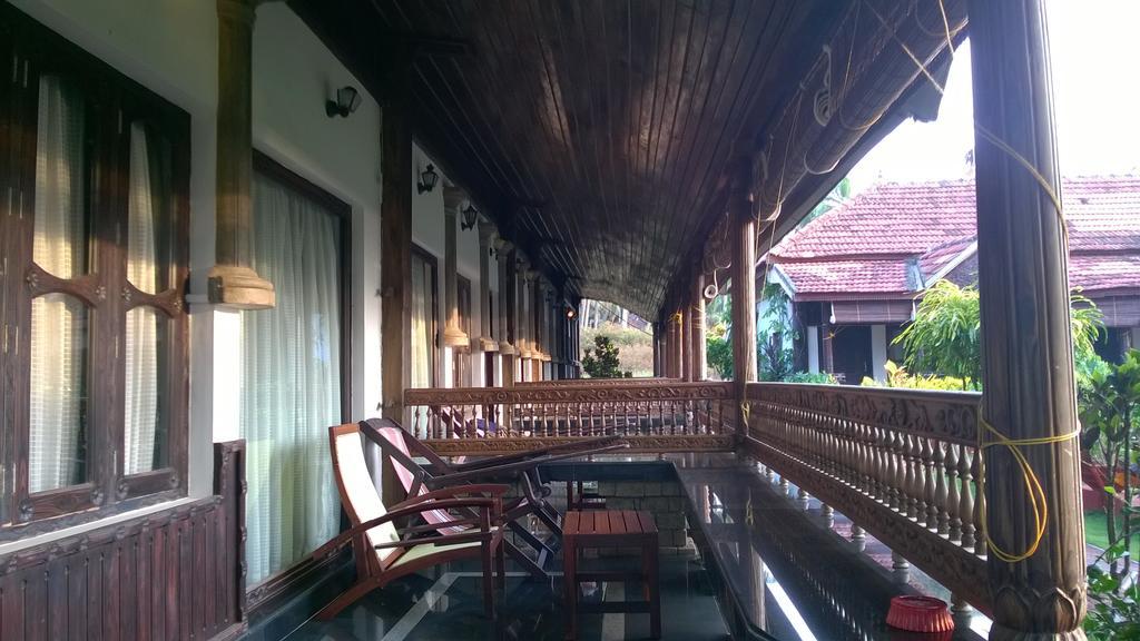 Palm Tree Anex Hotel Varkala Ruang foto