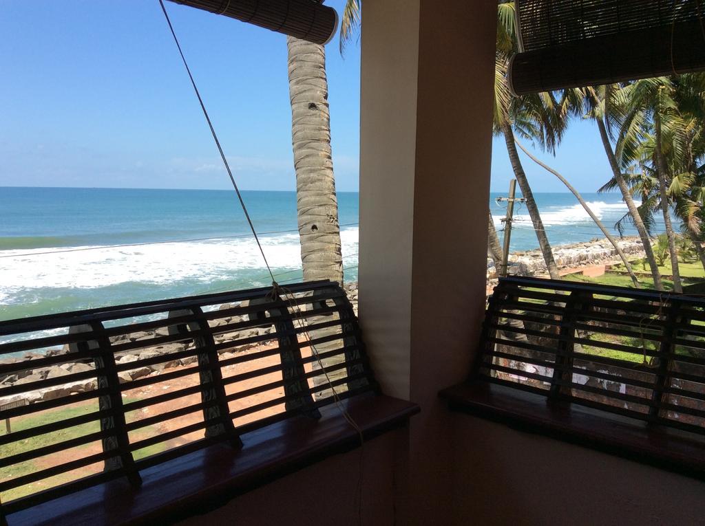 Palm Tree Anex Hotel Varkala Bagian luar foto
